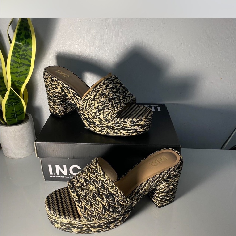 INC International Concepts Black and Tan Woven Platform Sandals